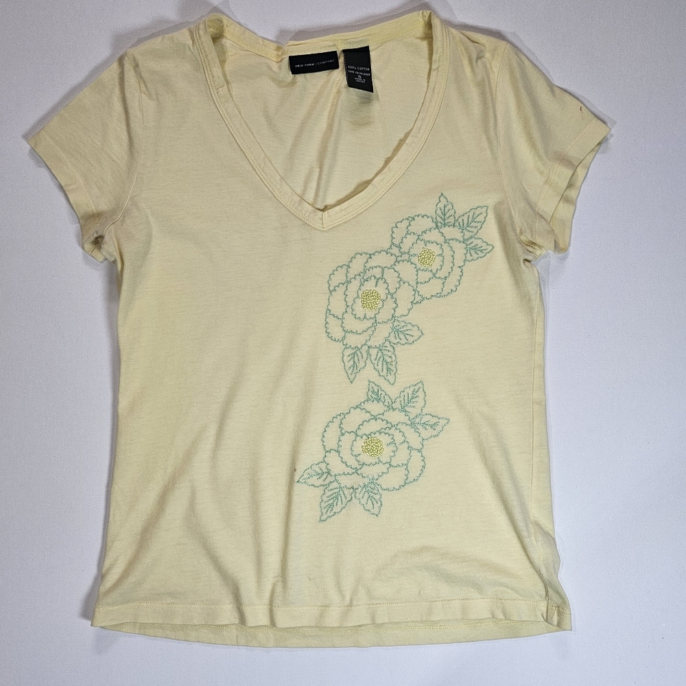 New York & Company Blouse Womens Small Yellow Teal Floral Feminine Casual (FLAW)